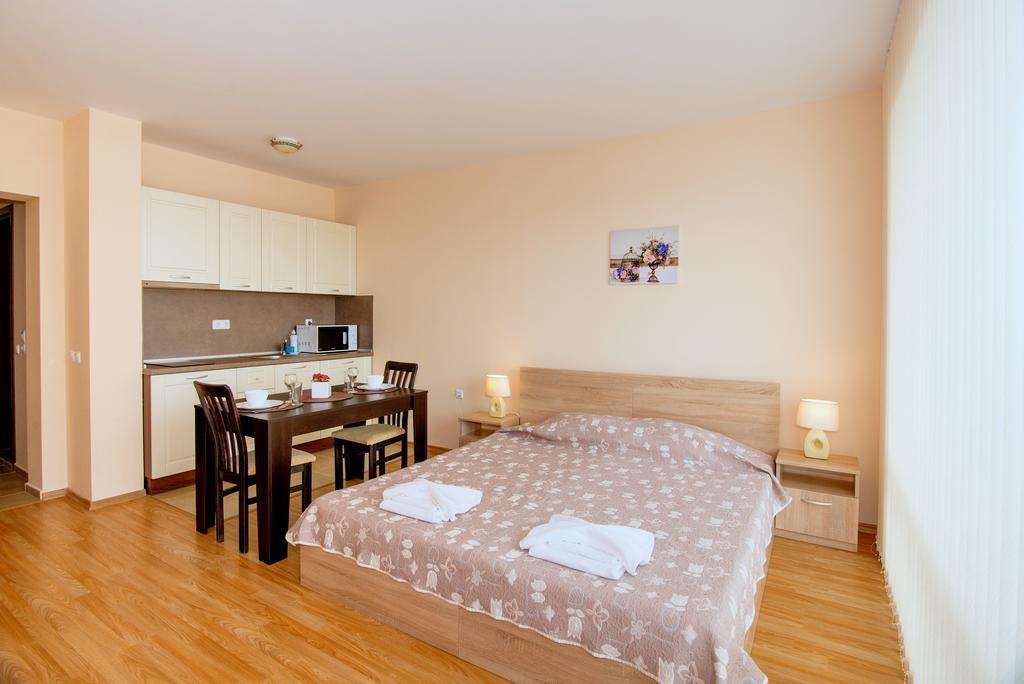 Oxygen Apartments Sveti Vlas Exterior foto