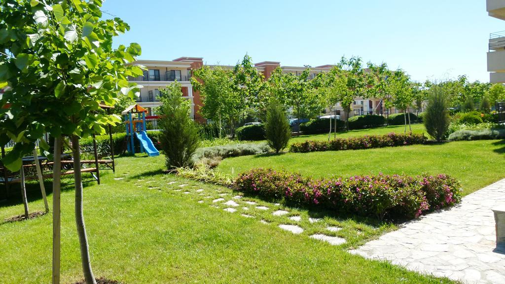 Oxygen Apartments Sveti Vlas Exterior foto